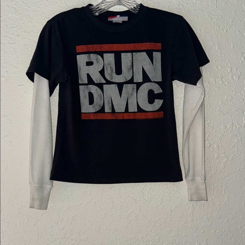 Boys size small Black RUN DMC Graphic Long Sleeve Shirt